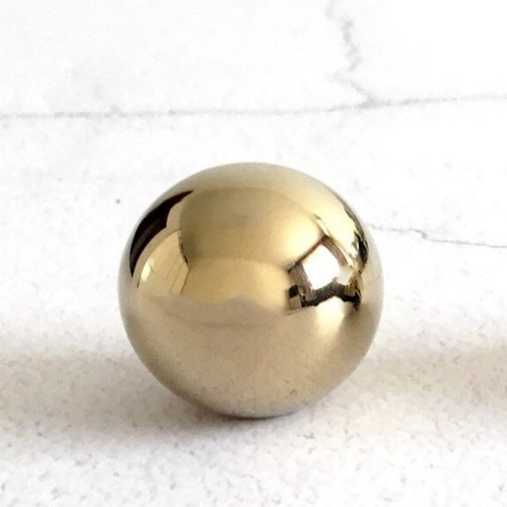 5/$35 sale- you pick/bundle - 
Polished Brass Ball Knob